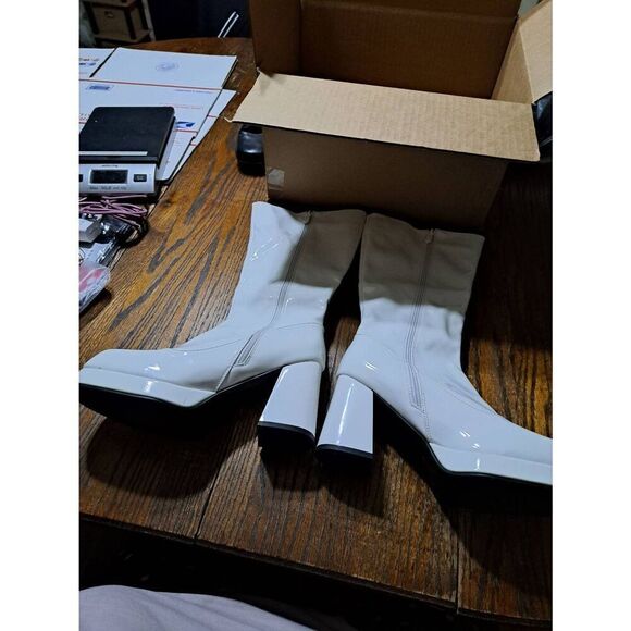 New Size 42 (11) White Long Side Zip Chunky Heel Boots Go Go Boots - Picture 5 of 10